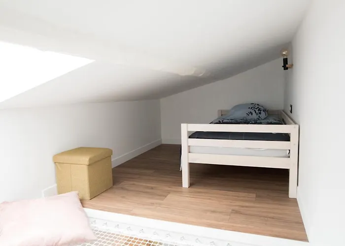 Palais Des Congres Arenes Centre Climatise Familial Semesterbostad Nîmes