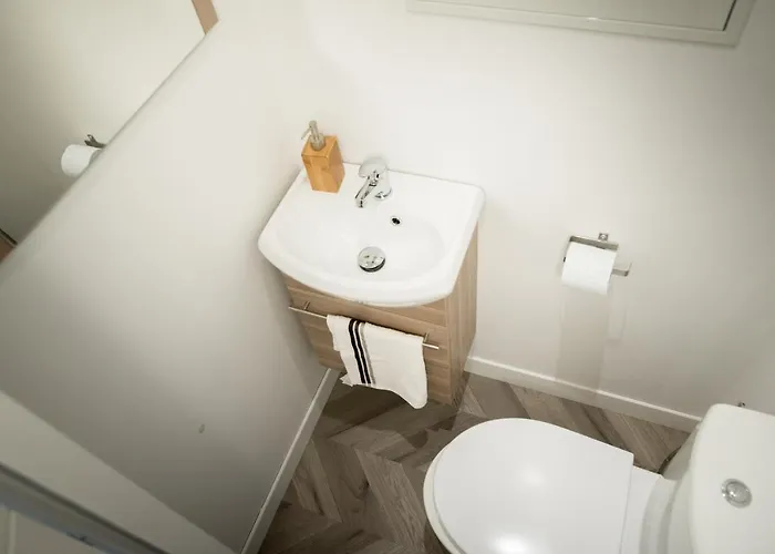 Semesterbostad Palais Des Congres Arenes Centre Climatise Familial Nîmes