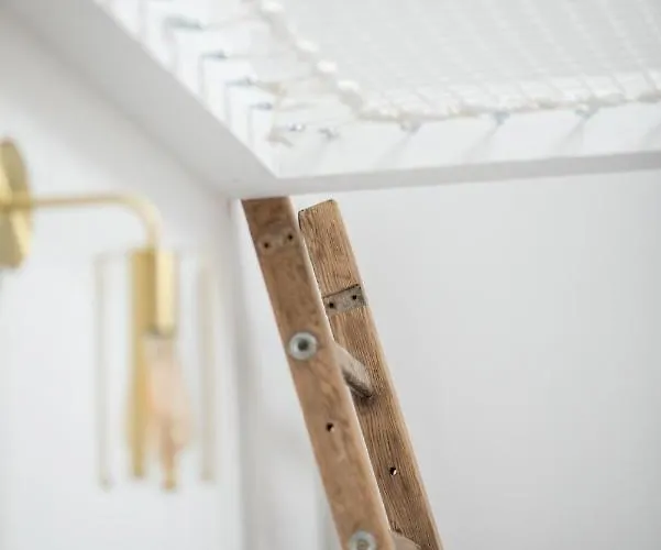 Semesterbostad Palais Des Congres Arenes Centre Climatise Familial Nîmes